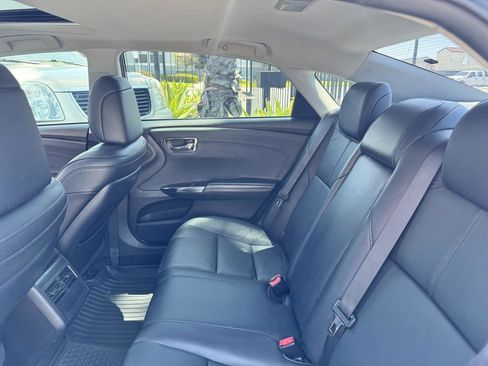 Used 2016 Toyota Avalon XLE Premium FWD image 29