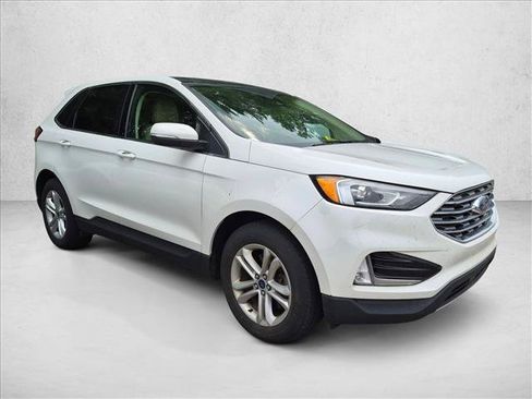 Used 2020 Ford Edge SEL w/ Convenience Package AWD/4WD image 3