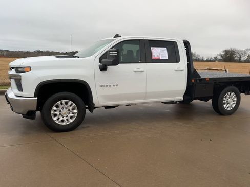 Used 2022 Chevrolet Silverado 3500 LT w/ All Star Edition image 4