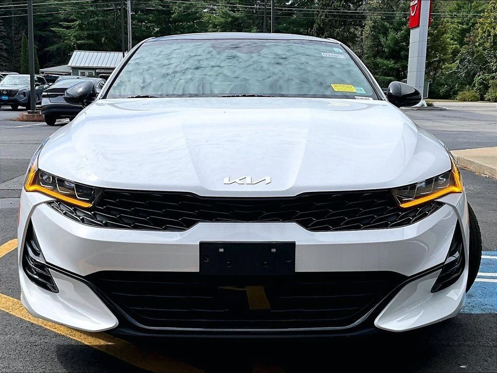 Used 2024 Kia K5 GT-Line AWD/4WD image 2