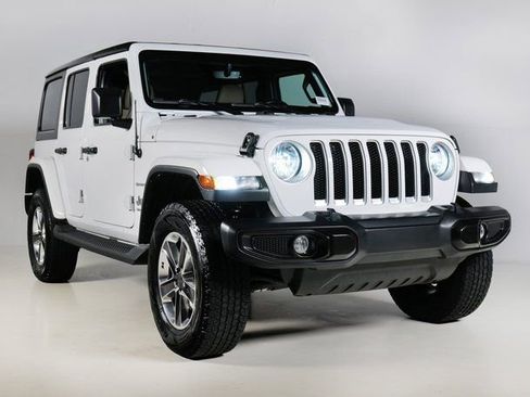 Used 2021 Jeep Wrangler Unlimited Sahara image 23