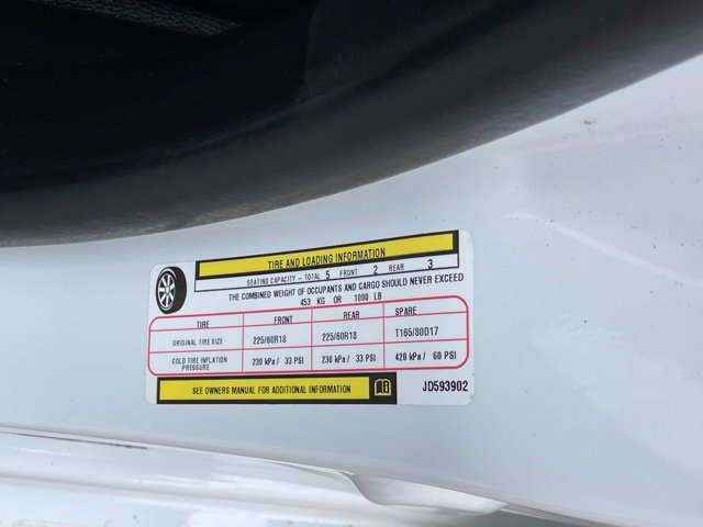 Used 2018 Jeep Cherokee Overland w/ Technology Group AWD/4WD image 20