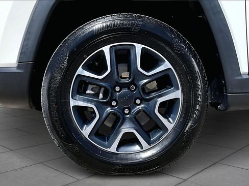 Used 2019 Jeep Compass Trailhawk w/ Leather Interior Group image 11