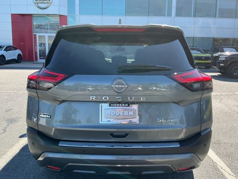Certified 2023 Nissan Rogue SL w/ SL Premium Package AWD/4WD image 3