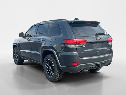 Used 2017 Jeep Grand Cherokee Trailhawk AWD/4WD image 3