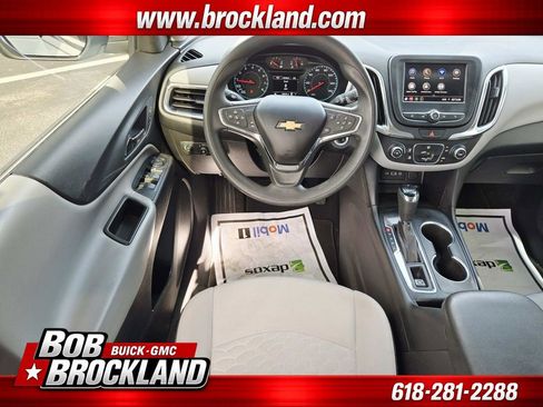 Used 2020 Chevrolet Equinox LS FWD image 10
