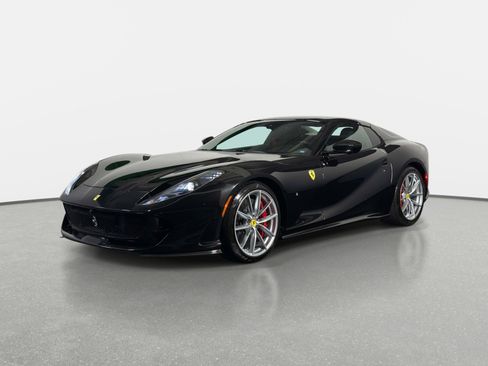 Used 2021 Ferrari 812 GTS RWD image 7