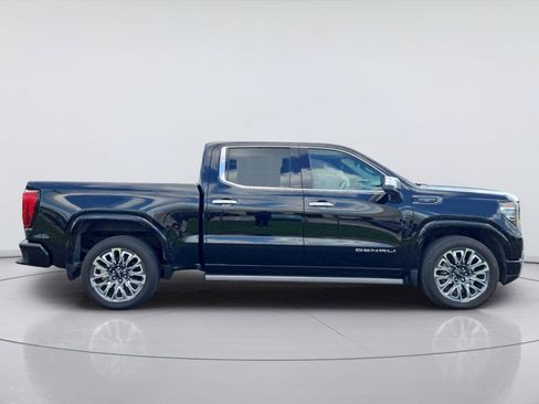 Used 2025 GMC Sierra 1500 Denali Ultimate AWD/4WD image 6