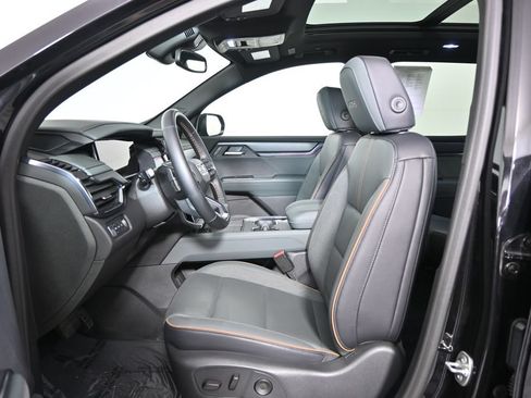 Used 2024 GMC Acadia AT4 AWD/4WD image 21