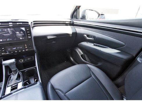 Used 2023 Hyundai Tucson SEL w/ Convenience Package FWD image 12