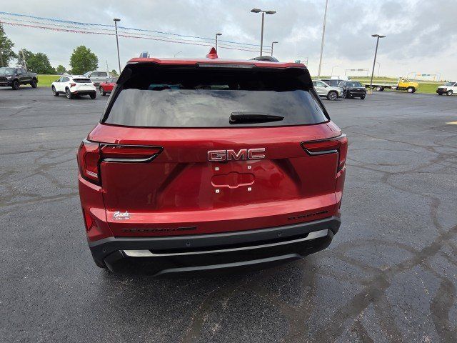 Used 2025 GMC Terrain Elevation w/ Elevation Premium Package AWD/4WD image 3