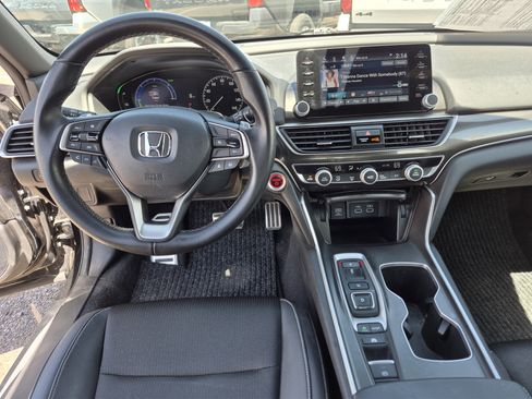 Used 2022 Honda Accord Sport image 18