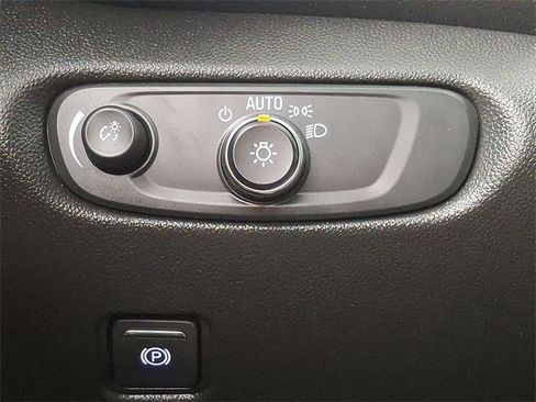 Used 2021 Chevrolet Blazer Premier w/ Driver Confidence II Package image 22