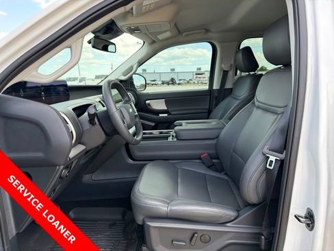 New 2026 Ford Expedition Max Active AWD/4WD image 2