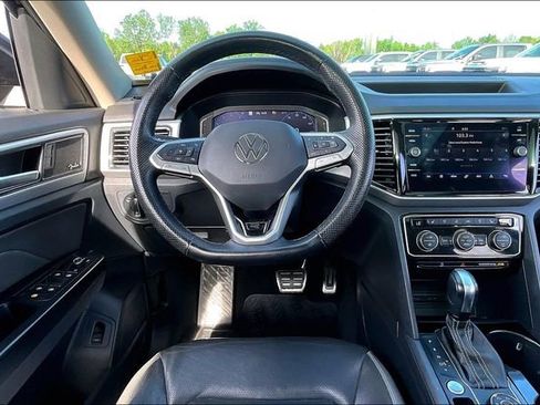 Used 2021 Volkswagen Atlas SEL Premium AWD/4WD image 8