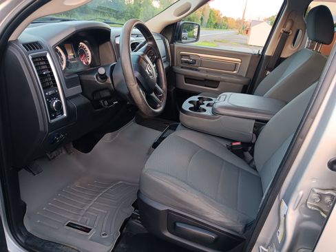 Used 2016 RAM 2500 SLT AWD/4WD image 8