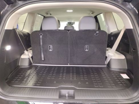 New 2026 Hyundai Ioniq 9 SEL image 17