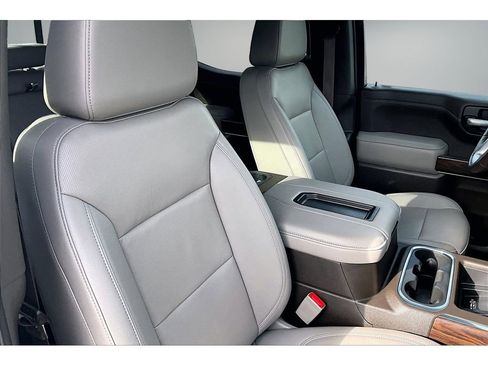 Used 2021 GMC Sierra 1500 SLT w/ SLT Convenience Package image 25