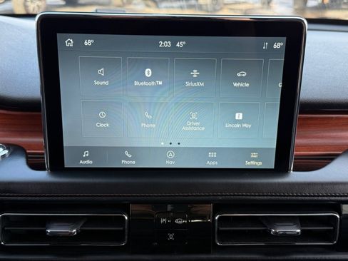 Used 2021 Lincoln Aviator Reserve image 29