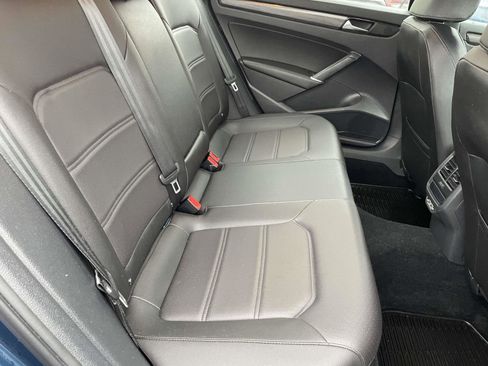 Used 2021 Volkswagen Passat 2.0T R-Line FWD image 18