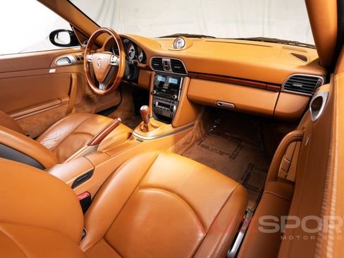 Used 2006 Porsche 911 Carrera S RWD image 64
