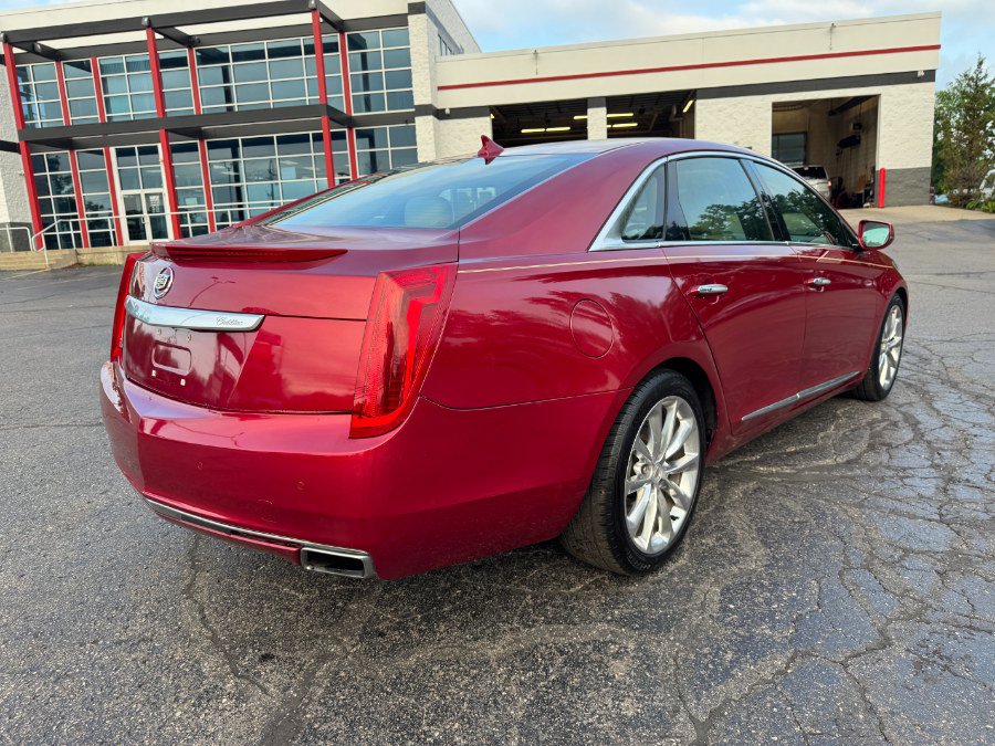 Used 2014 Cadillac XTS Luxury w/ Driver Awareness Package FWD image 5