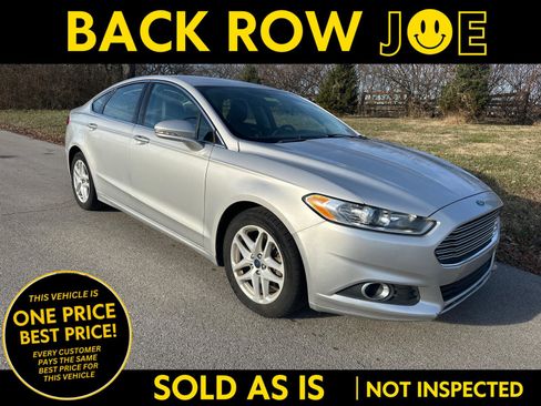 Used 2016 Ford Fusion SE w/ Equipment Group 202A image 1