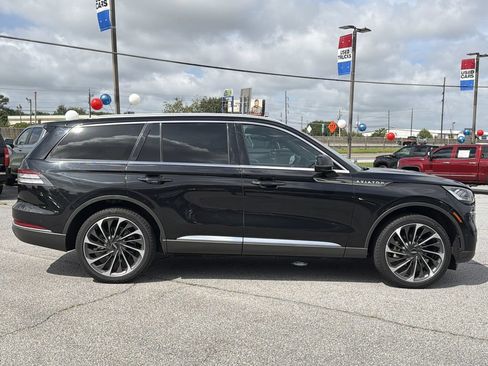 Used 2022 Lincoln Aviator Reserve w/ Equipment Group 201A AWD/4WD image 21