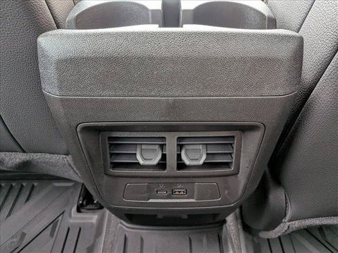 New 2026 GMC Canyon Denali AWD/4WD image 18