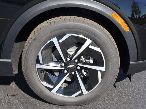 New 2026 Chevrolet Equinox EV LT w/ Comfort Package image 11