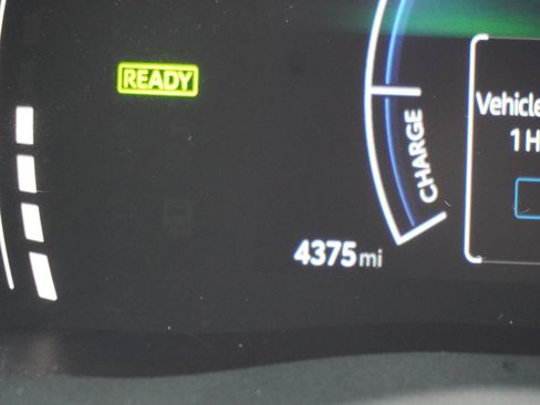 Used 2025 Toyota Camry SE image 23