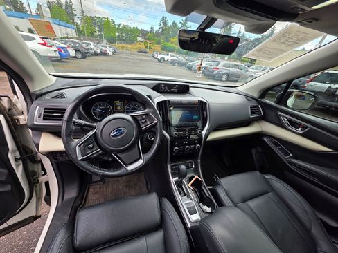 Used 2022 Subaru Ascent Limited w/ Technology Package AWD/4WD image 12