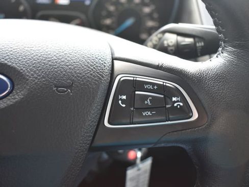 Used 2016 Ford Focus SE w/ Equipment Group 201A FWD image 20