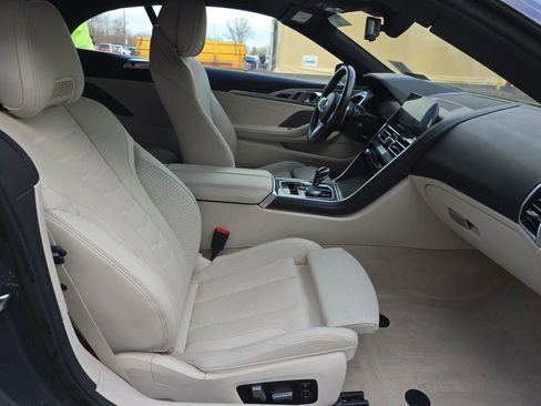 Used 2022 BMW M850i xDrive Convertible image 7