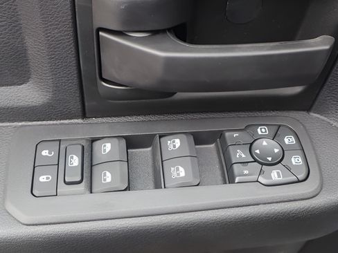 New 2026 RAM 2500 Tradesman AWD/4WD image 23