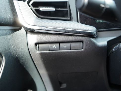 Used 2025 Nissan Kicks SR w/ SR Premium Package AWD/4WD image 27