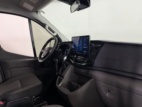 Used 2024 Ford Transit 350 XLT image 29