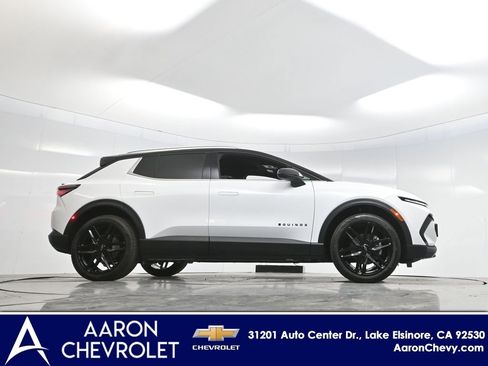New 2026 Chevrolet Equinox EV LT image 52