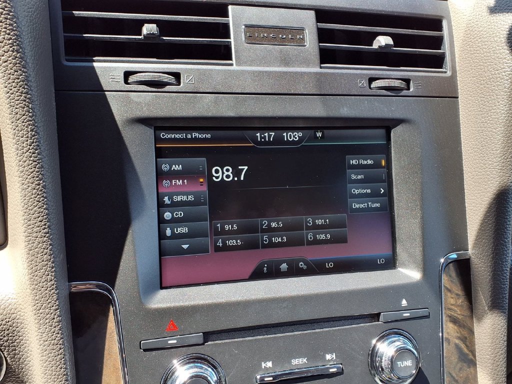 Used 2015 Lincoln Navigator 2WD image 8