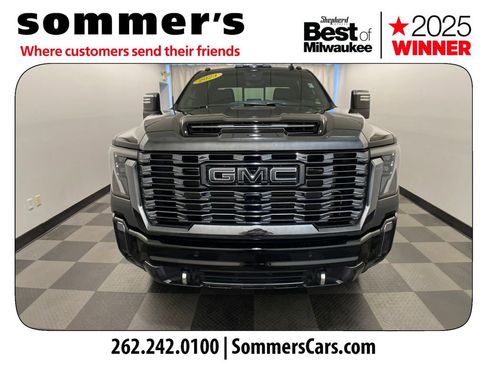 Used 2024 GMC Sierra 2500 Denali Ultimate image 8