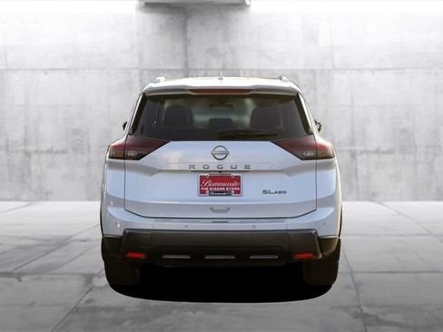Certified 2024 Nissan Rogue SL w/ SL Premium Package image 6