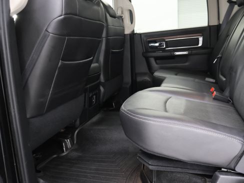 Used 2016 RAM 3500 Laramie AWD/4WD image 37