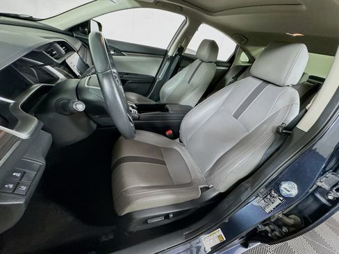 Used 2019 Honda Civic EX-L image 12