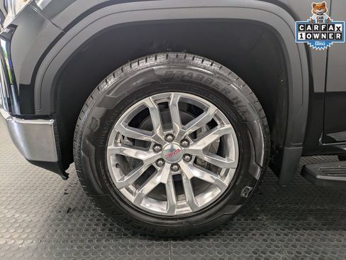 Used 2022 GMC Sierra 1500 SLT w/ SLT Premium Plus Package AWD/4WD image 10
