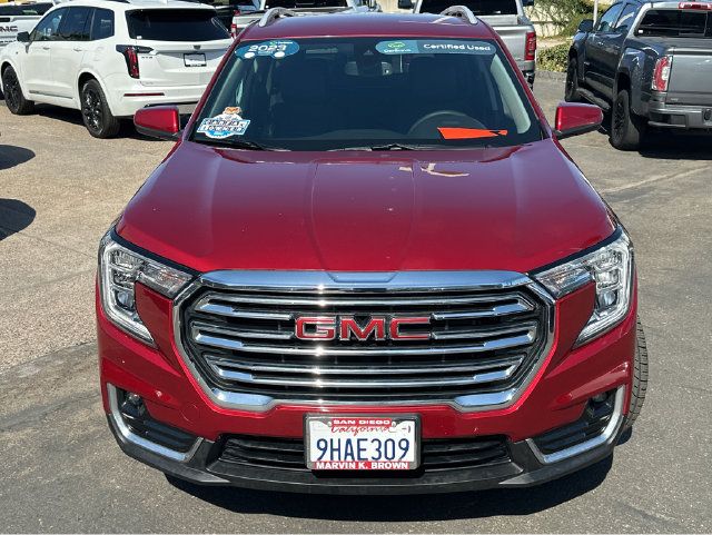Certified 2023 GMC Terrain SLT FWD image 2