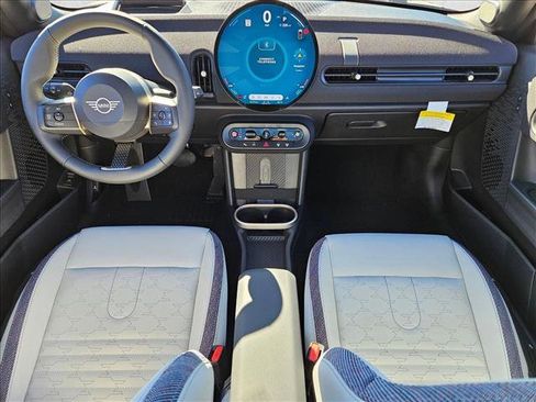 Used 2026 MINI Cooper 2-Door Hardtop FWD image 15