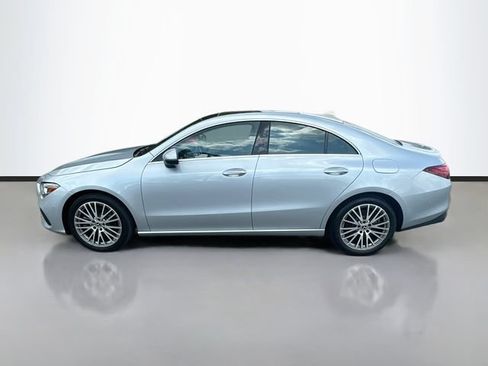 Used 2025 Mercedes-Benz CLA 250 4MATIC image 9
