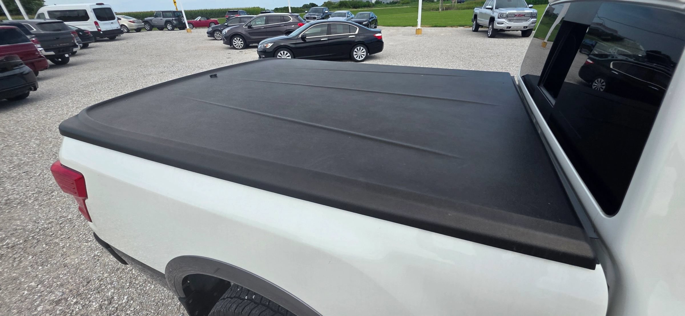 Used 2018 Nissan Titan PRO-4X w/ Pro-4x Utility Package AWD/4WD image 32