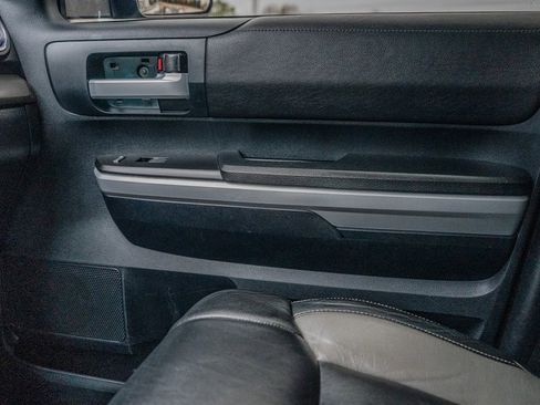 Used 2018 Toyota Tundra SR5 w/ SR5 Upgrade Package image 24