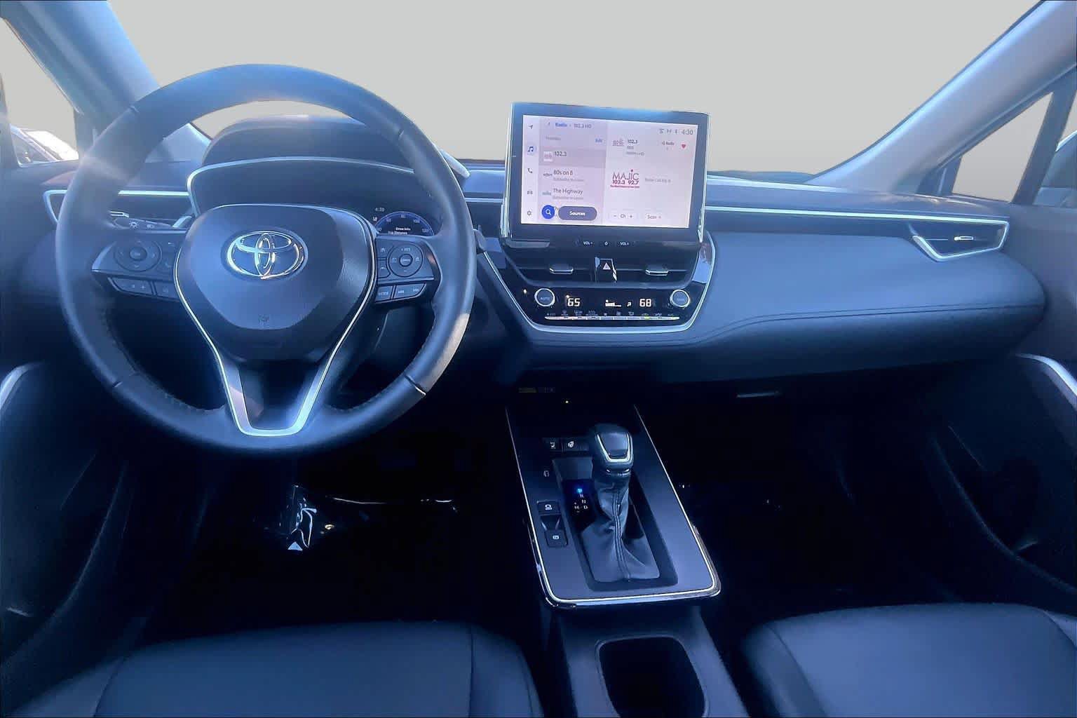 Used 2026 Toyota Corolla Cross XLE w/ Convenience Package AWD/4WD image 16